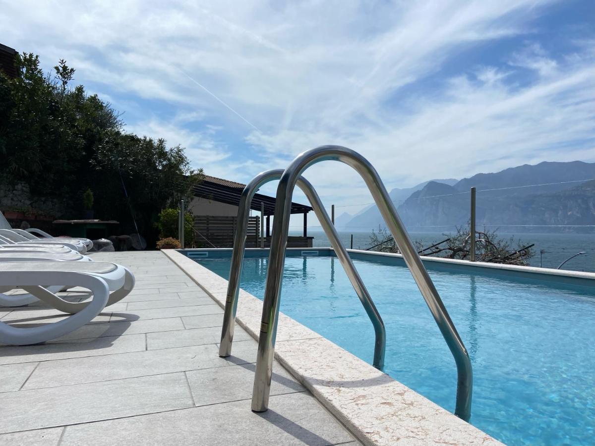 Villa Pifferi 말세진느 외부 사진