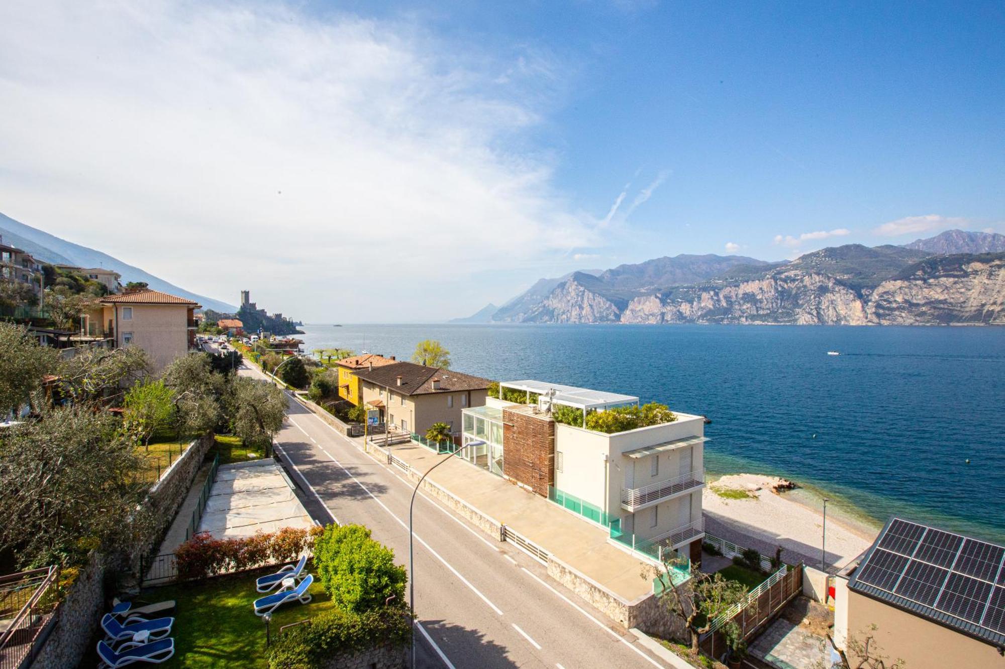 Villa Pifferi 말세진느 외부 사진