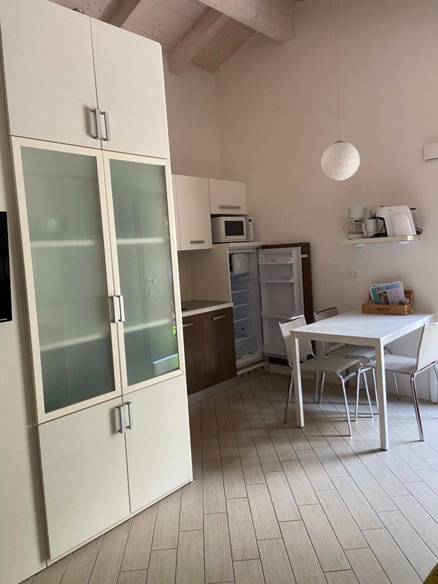 Villa Pifferi 말세진느 외부 사진